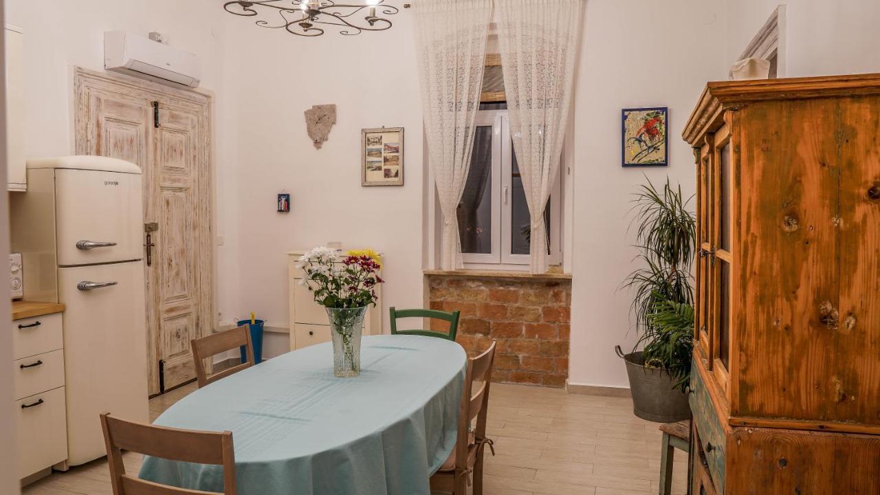 Cote Ensoleille Daire Pula Dış mekan fotoğraf