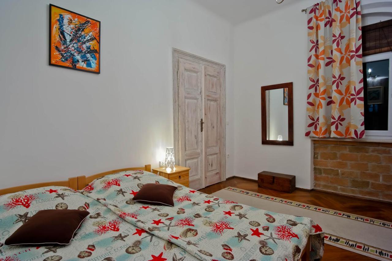 Cote Ensoleille Daire Pula Dış mekan fotoğraf
